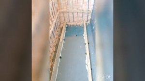 Балкон в хрущевке под ключ с крышей и внутренней обшивкой.