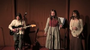 Светлана Берг и "Где-то там" "Уж вы, голуби, уж вы белые"