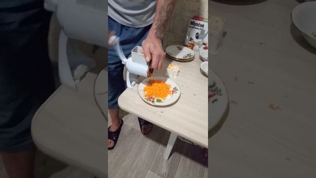 Овощерезка 5 в 1.МЕТАЛЛИЧЕСКАЯ