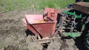 самодельная ленточная картофелесажалка.ПОСАДКА КАРТОШКИ
