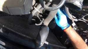 Peugeot 308 EP6 Engine Oil Change + Oil Filter Replacement 2007-2014