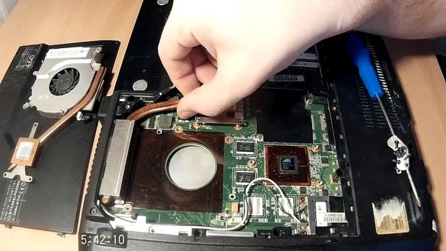 Замена термопасты в ноутбуке Asus F3K смотреть онлайн