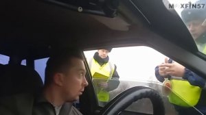 БОРЗЫЙ ИДПС "ВЫХВАТИЛ" от ГРАМОТНОГО ВОДИТЕЛЯ)))