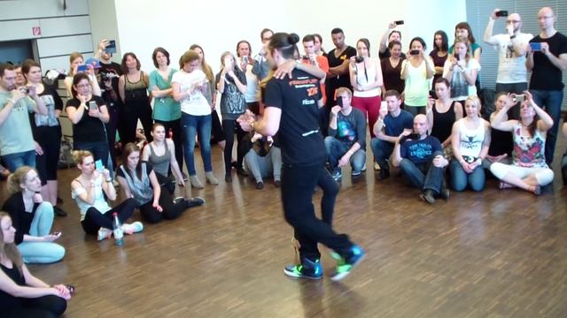 Frankfurt Salsa Festival 2015 Felicien & Isabelle Kizomba Leading and Connection смотреть онлайн
