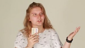 побрилась налысо
