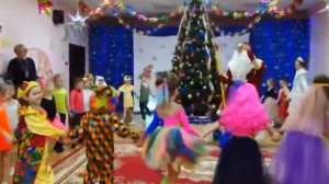 У Дедушки Мороза горячая пора. Муз.рук.Е. Рабская.