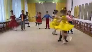 Танец "Топ - хлоп"(Стиляги) г. Ижевск "Детский сад № 269" муз.рук Верхотина А.Р