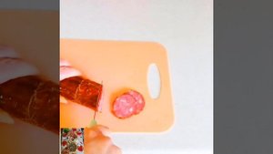 Макароны на шпажках с колбасой и сыром?, запечённые в духовке
