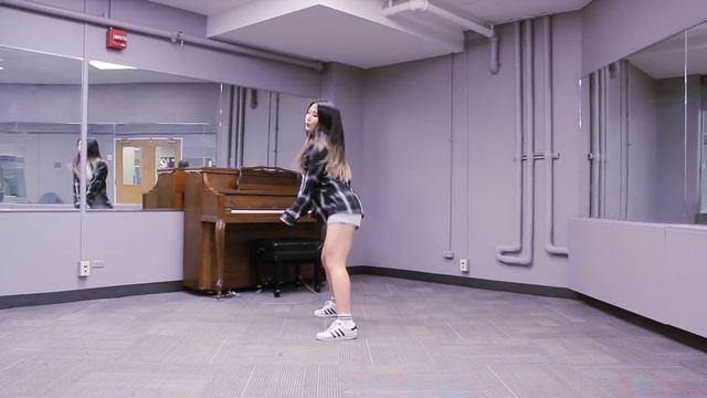 BUBBLE POP! - HYUNA [KFunStage SO FRESH live in Malaysia 2017 Dance Cover Contest]