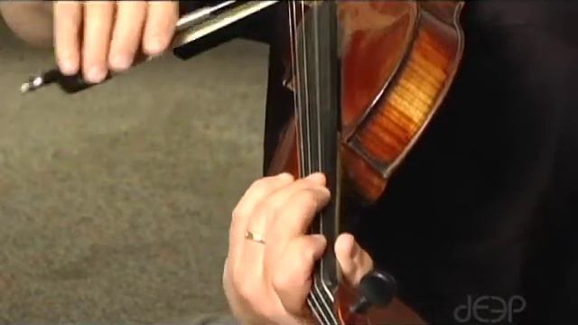 One Octave Major Scale on Viola смотреть онлайн