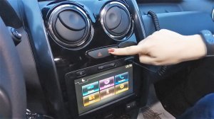 Активация автоматического закрытия дверей на Рено Дастер, Логан, Сандеро