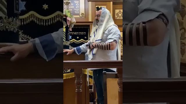 Председатель общины горских евреев г. Дербента Рав Роберт Барух Илешаев. смотреть онлайн