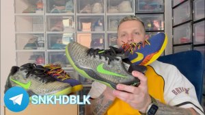 Обзор кроссовок №188: Nike Kobe 8 "Barcelona Tiger" : Nike Kobe 8 SS "Christmas"