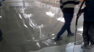 "RUMATEK" заливка промышленного пола weber 4610  штукатурной станцией m-tec duo-mix