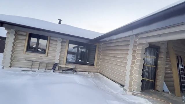 Бревенчатая баня в диком стиле