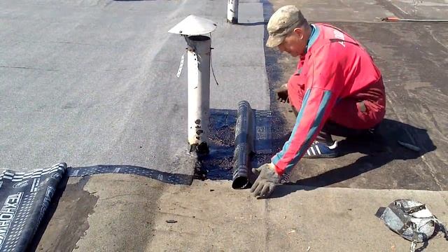 Ремонт крыши гаража обход трубы вентиляции