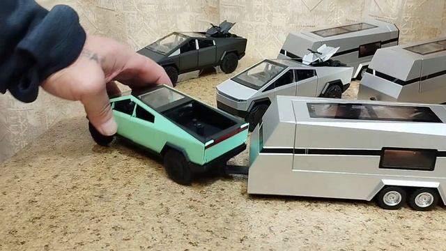 Tesla cybertruck с прицепом металлическая модель смотреть онлайн