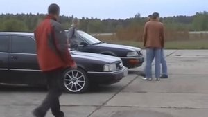 Audi 200 vs Audi V8