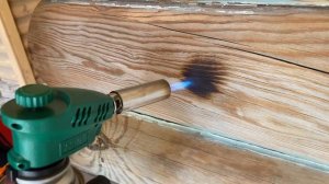 ПОДЖИГАЕМ СРУБ ГОРЕЛКОЙ Деревянный дом горит? Деревянный дом пожар.