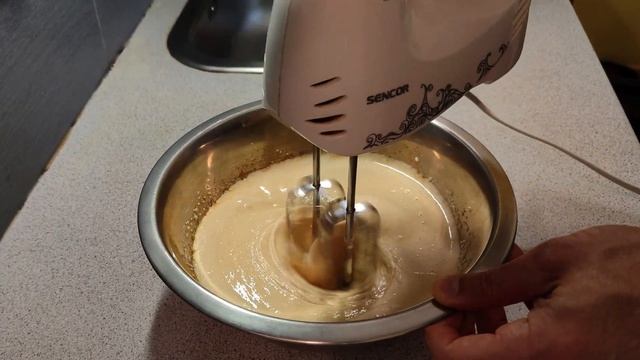 Вкуснейший манник: Манный пирог с мёдом и корицей