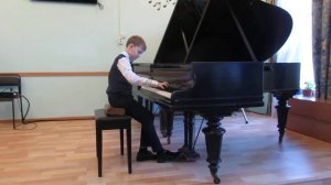 Кувшинов Cемён   Д. Кабалевский  "Рондо   - марш"