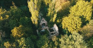 ПОИСК ЗАБРОШЕННОЙ СТАРОЙ ЦЕРКВИ. КОП СТАРИНЫ.