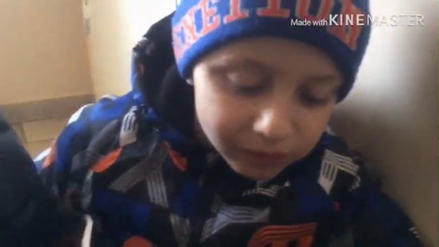 Челендж КТО БЫСТРЕЕ СЪЕСТ? смотреть онлайн