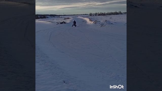 Гоняю по снежному насту на питбайке Kayo Basic yx 140 (2020) 2 часть смотреть онлайн