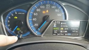 2014 toyota corolla fielder hybrid adjust time/clock