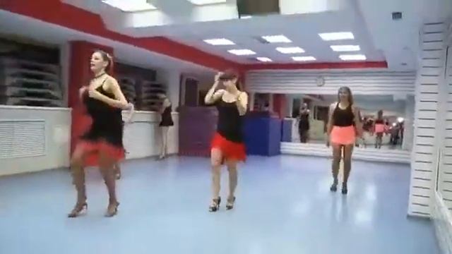Танец самба! #урокитанцев#латина#dance#danceclass