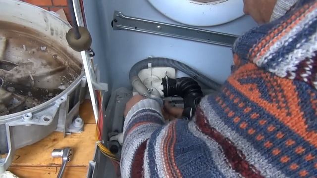 Ремонт стиральной машины ZANUSSI смотреть онлайн