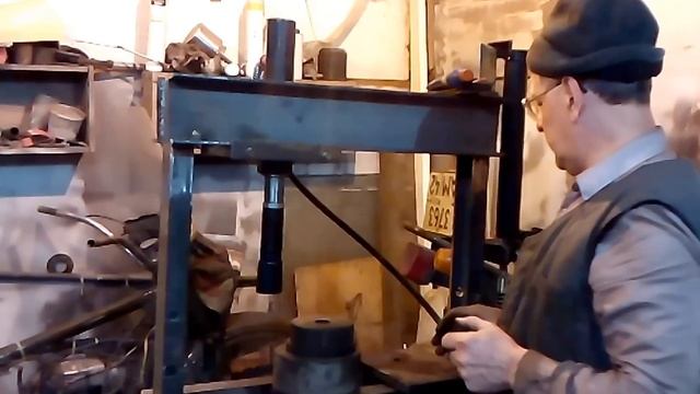 Гидропресс самодельный смотреть онлайн