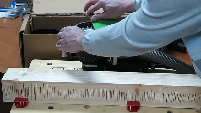 EIBENSTOCK ESM 1310. Браширование. Нейлоновая абразивная щетка. Небольшой тест. смотреть онлайн