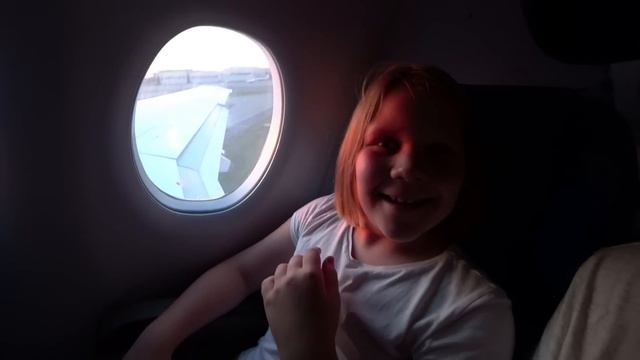 Первый раз в отпуск за границу с семьей . смотреть онлайн