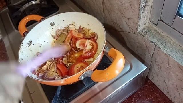 Palak Chicken Gravy New Recipe || #farida #palakchickenrecipe #palak #newrecipe #andaman #portblair