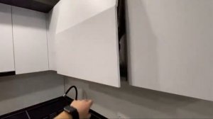 Кухонный гарнитур с торцевыми ручками, Сургут