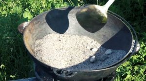 Подготовка узбекского казана к использованию.