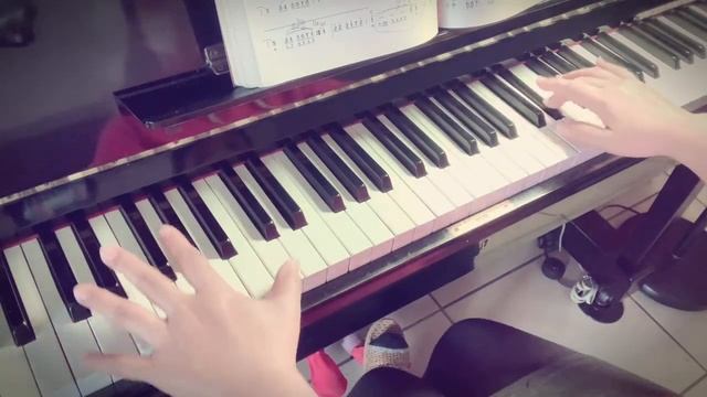 Roman Guitar/曲風Tango/演奏梁慧善 смотреть онлайн