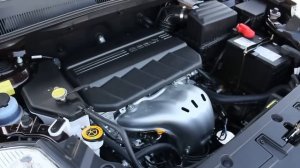 Джили Эмгранд X7  Обзор интерьер, экстерьер, двигатель