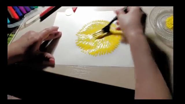 Рисуем цыпленка.....вилкой!