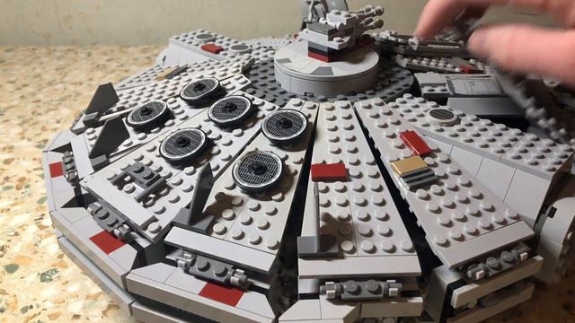 Lego Star Wars (7965) Millennium Falcon Review