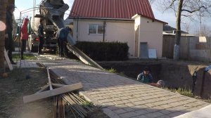 Бассейн Часть 6. Заливка пола бетоном!