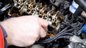 Замена прокладки клапанной крышки двигателя на Hyundai Getz