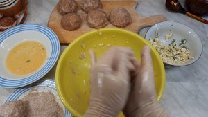 Мясные Зразы с Сыром , Яйцом и с Зеленью.