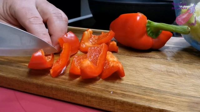 Так КАПУСТУ с МЯСОМ еще не готовили! Потрясающее горячее блюдо ПО-КАВКАЗСКИ, ничего сложного!