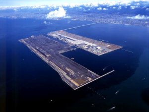 Как японцы построили аэропорт прямо в море? Кансай - первый аэропорт на искусственном острове.