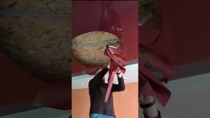 Насколько крепкий натяжной потолок. Порвал натяжной потолок!