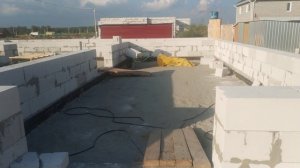 Кладка третьего ряда сибита + ждем доставку на весь дом!