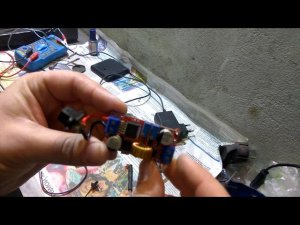 Зарядное для литий ионных аккумуляторов 18650 для шуруповерта