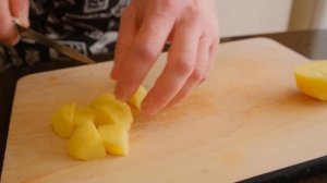 Жаренная Картошка с Тушенкой. Готовим Картошку По Простому!